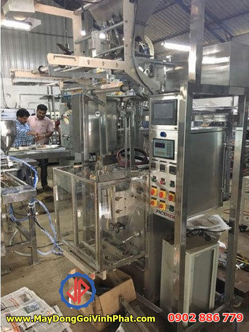 Máy đóng gói bao bì cho mứt tết, bánh kẹo... Vĩnh Phát sản xuất